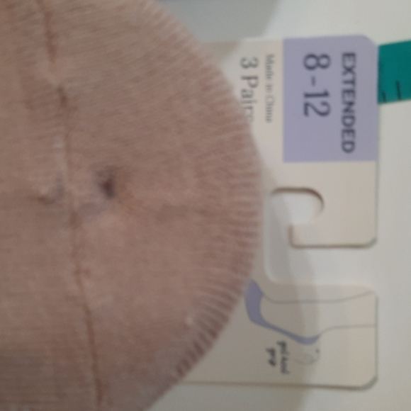 NWT PEDS  Low Cut Socks for  Womens 8-12 Cushion No Show Nude Color - Picture 9 of 10